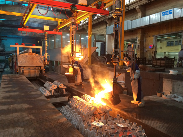 1625708724338301.jpg 5.焙燒澆注生產(chǎn)線_副本.jpg